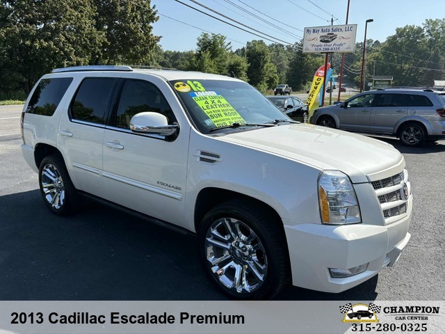 2013 Cadillac Escalade  Premium